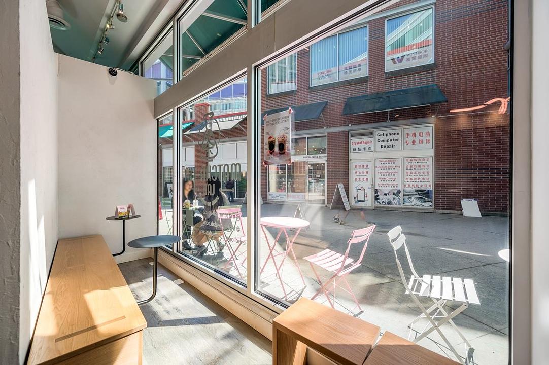 1828 - 4500 Kingsway, Burnaby, BC