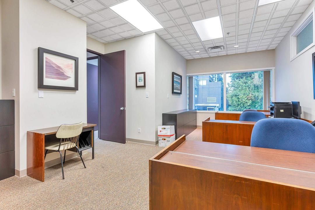 203 - 1120 Westwood Street, Coquitlam, BC