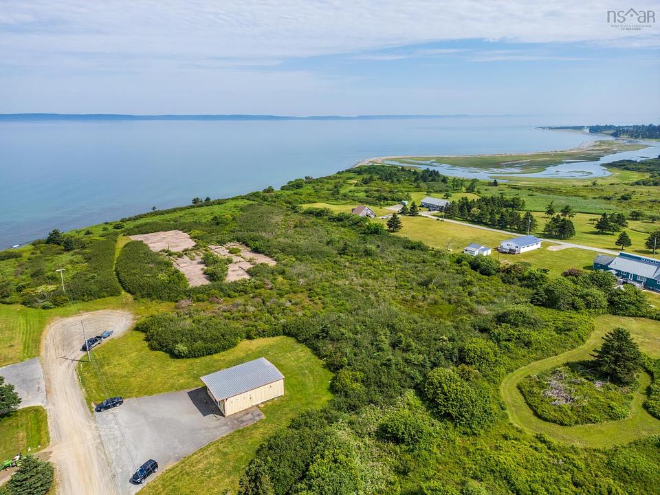 40 Schoolhouse Road, Grosses Coques, NS