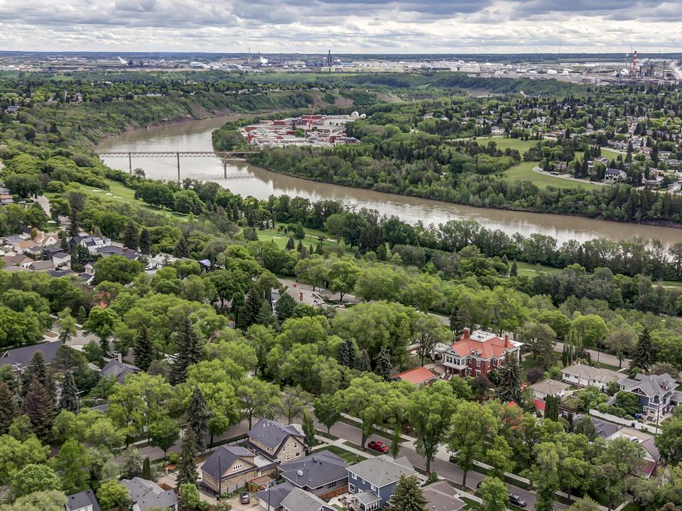 6417 112 Avenue Northwest, Edmonton, AB