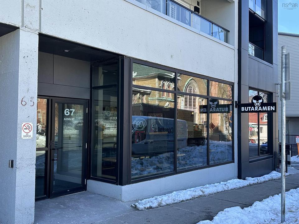 67 King Street, Dartmouth, NS