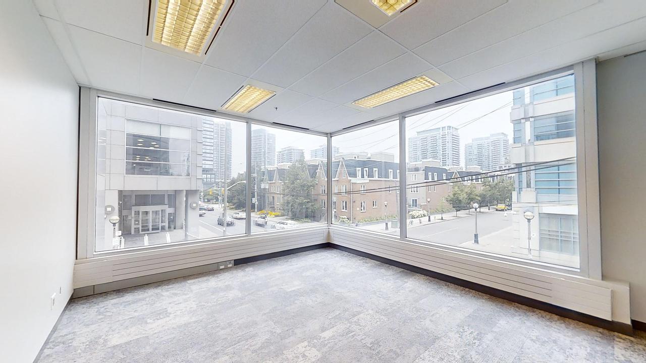 200 - 901 King Street West, Toronto, ON