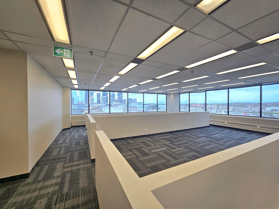640 - 33 City Centre Drive, Mississauga, ON
