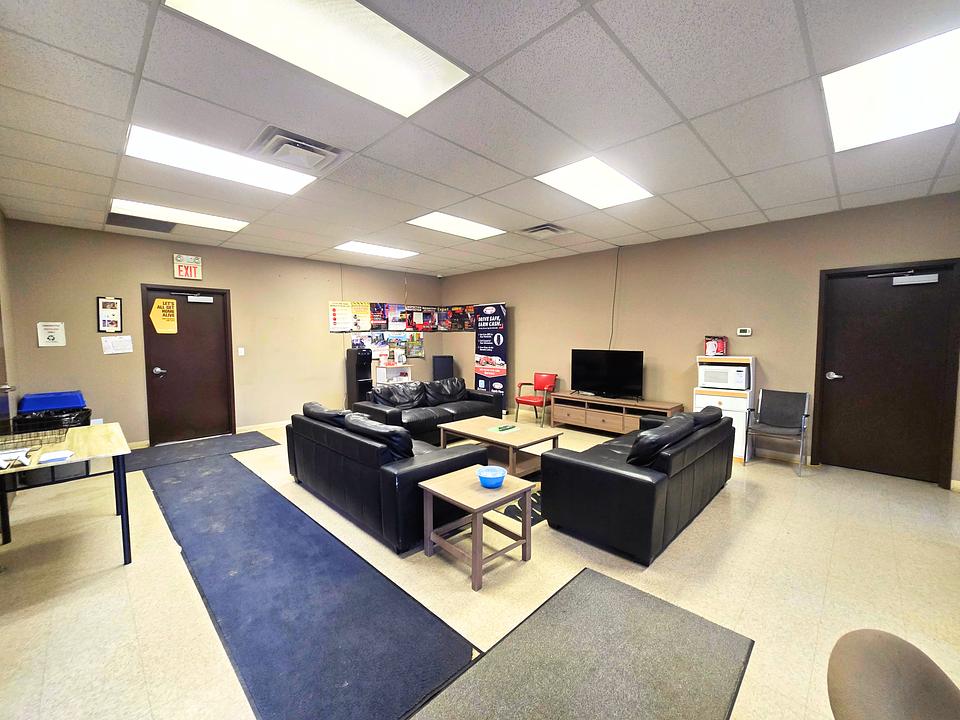 7701 39 Street, Leduc, AB