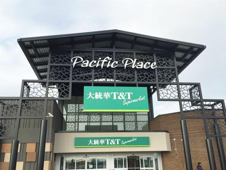 999 36 Street Northeast, Calgary, AB