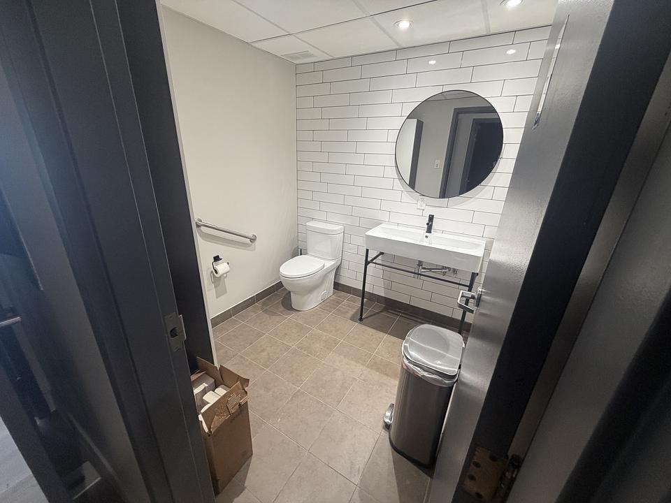 2nd Floor - 175 Holland Avenue, Ottawa, ON