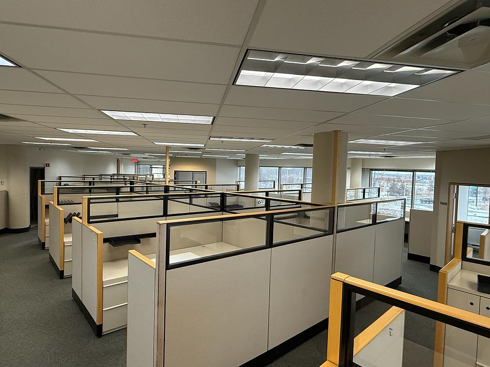 300 - 1570 Rue Ampère, Boucherville, QC