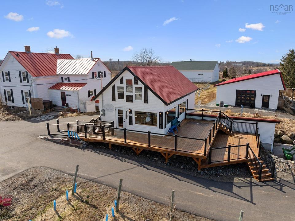 1365 Church Street, Port Williams, NS