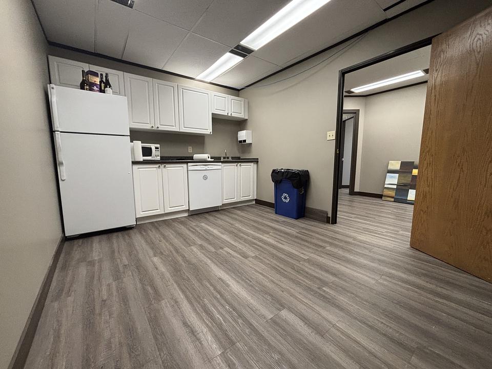 104 - 1717 10 Street Northwest, Calgary, AB