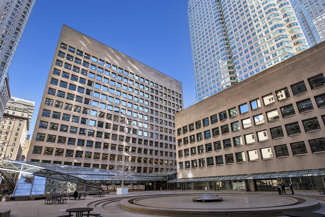 600 - 18 Wellington Street West, Toronto, ON