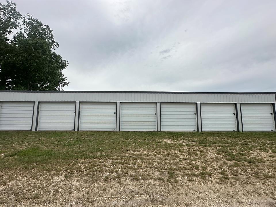 5079 47 Avenue, Lamont, AB