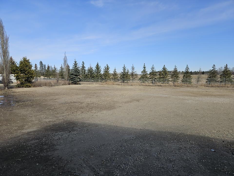 1 - 27123 - 9, Hwy 597, Lacombe County, AB