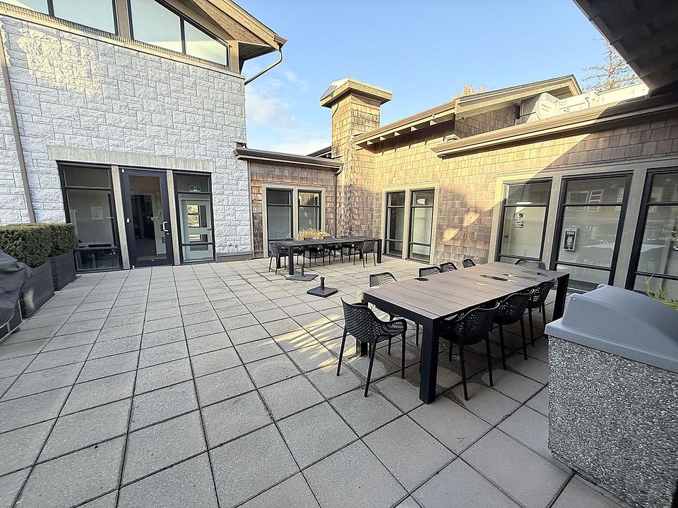 5923 Berton Avenue, Vancouver, BC