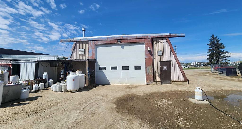 6709 Golden West Avenue, Red Deer, AB