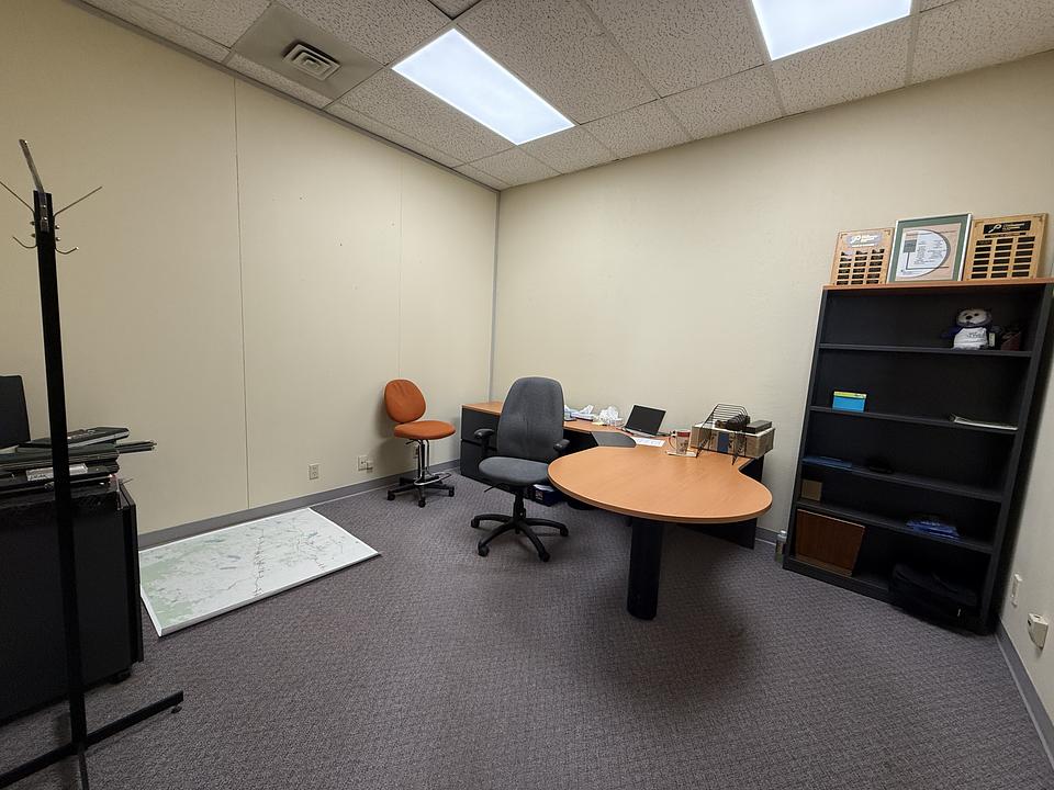 B - 4730 50 Street, Red Deer, AB