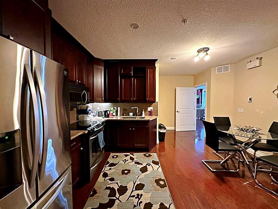 102 - 10110 Fraser Avenue, Fort McMurray, AB