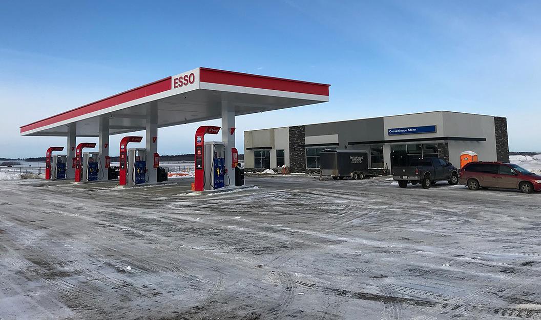 7600 Alberta 12, Lacombe, AB