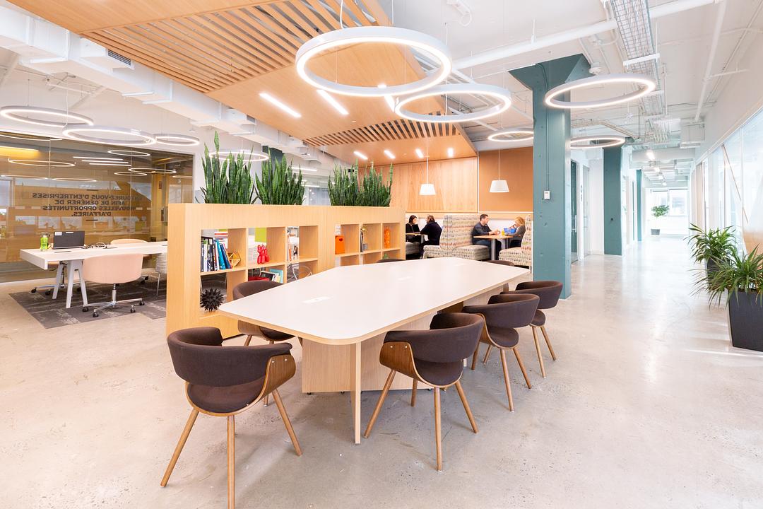 200-5455 Avenue de Gaspé, Montréal, QC