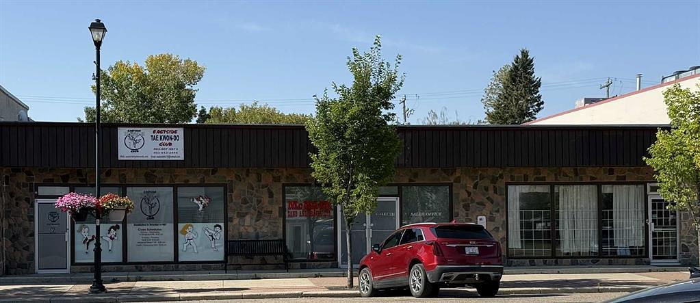 Lot 18 - 223 6 Street, Beiseker, AB