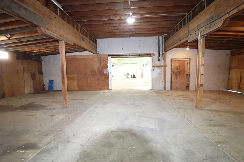 5306 50 Street, Ponoka, AB