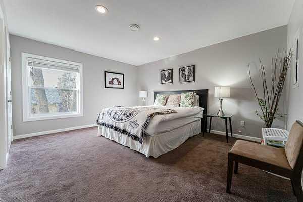 111 1 Avenue South, Coutts, AB