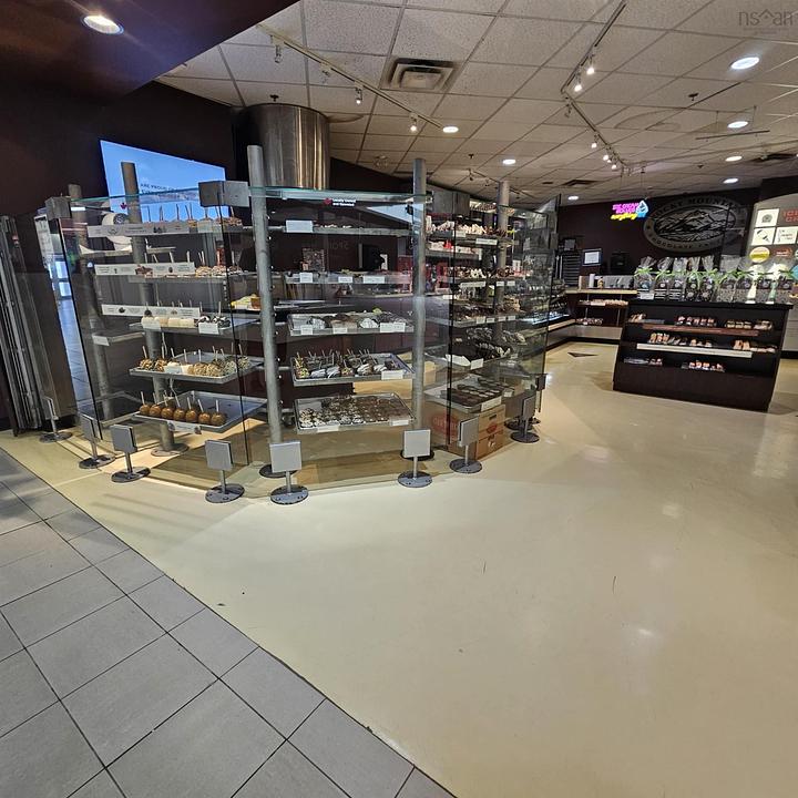 800 Grand Lake Road, Sydney, NS