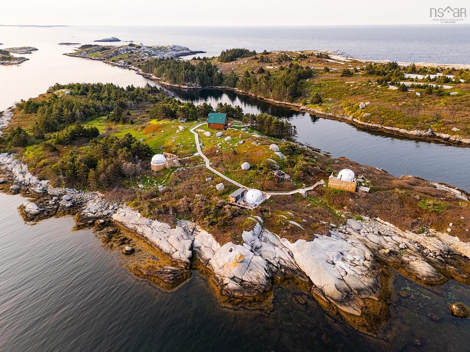 8 Simmons Island, West Dover, NS