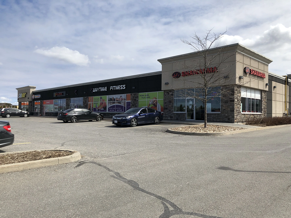 Build-To-Suit - 309 Colonnade Drive, Kemptville, ON