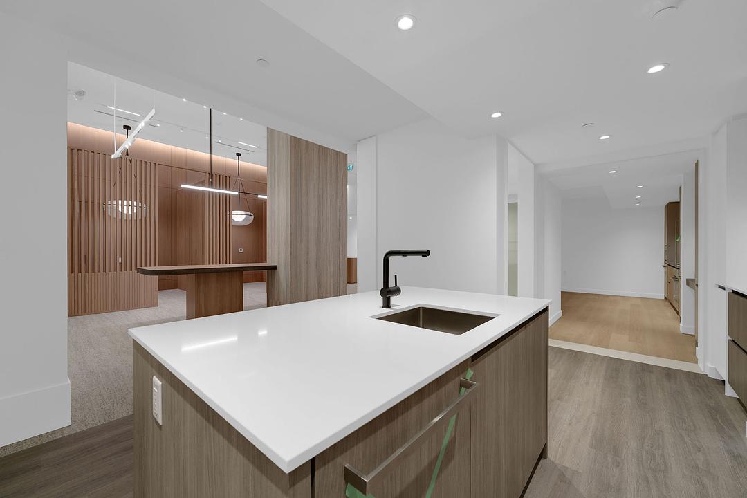 101/103 - 511 Clarke Road, Coquitlam, BC