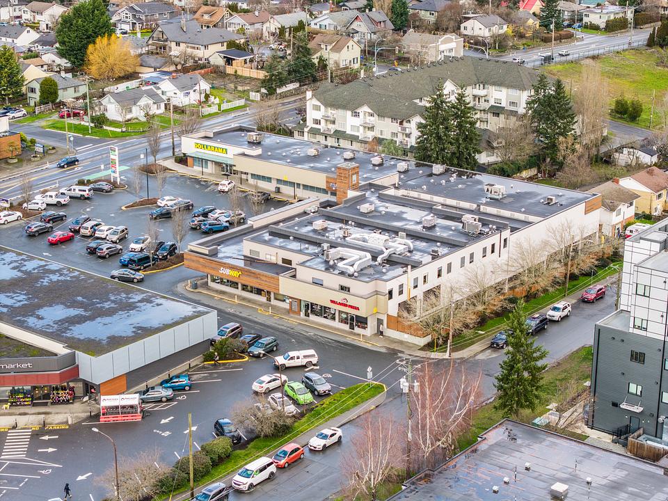2929 Tillicum Road, Victoria, BC
