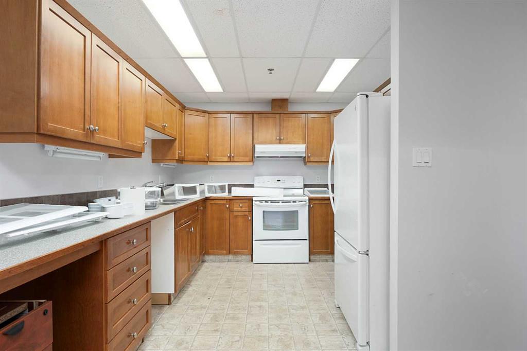 105 Oak Court, Anzac, AB