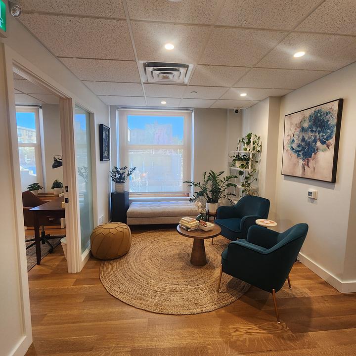 206 - 175 East Broadway, Vancouver, BC