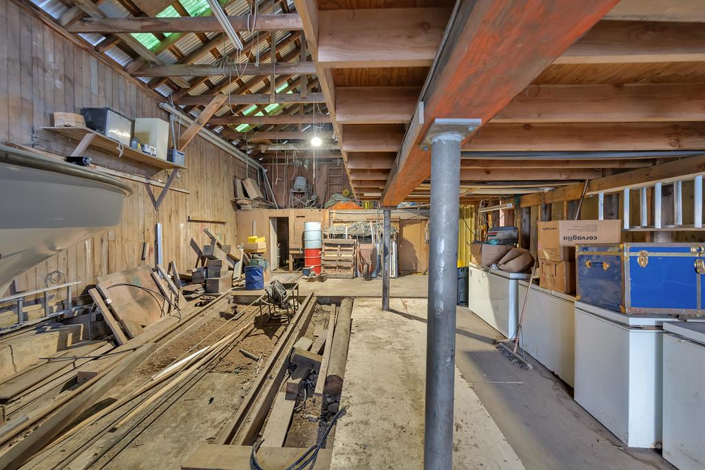 9505 Gunderson Road, Delta, BC
