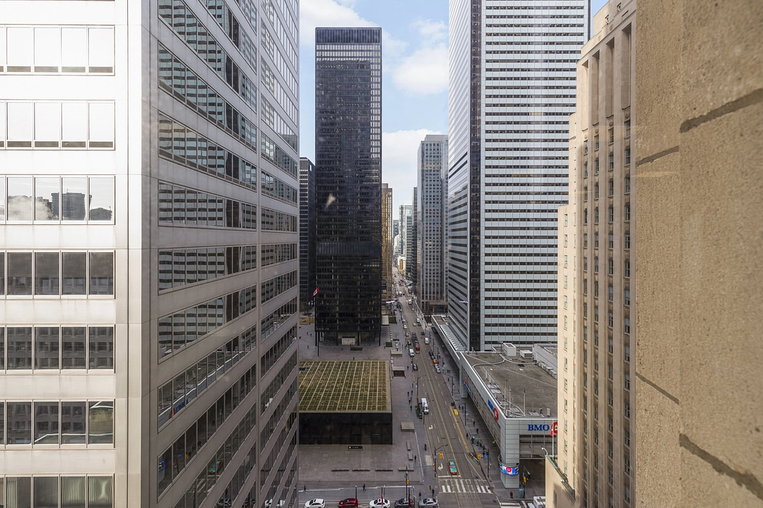 1400 - 25 King Street West, Toronto, ON