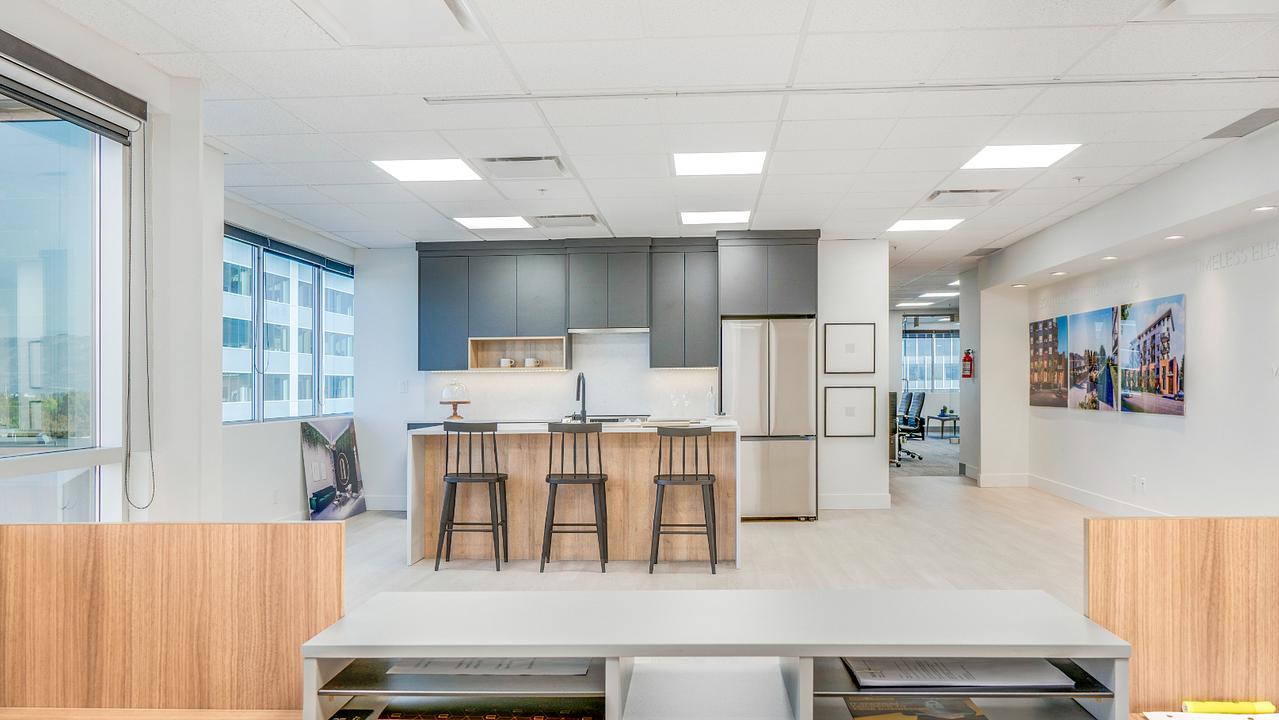 407 - 1708 Dolphin Avenue, Kelowna, BC