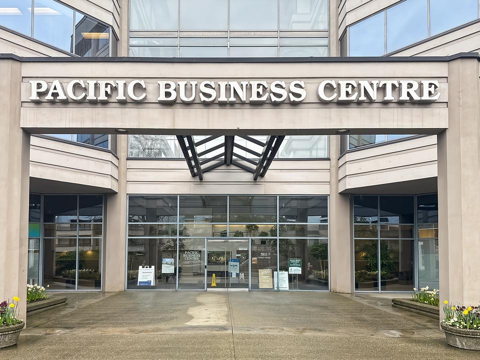 305, South Tower - 5811 Cooney Road, Richmond, BC