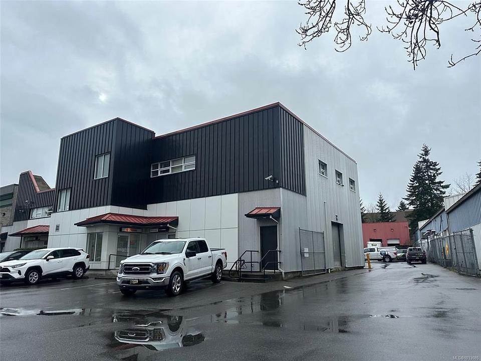 759 Vanalman Ave, Victoria, BC