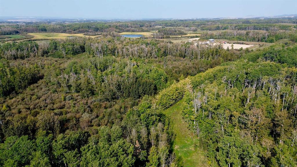 Township Road 400, Lacombe County, AB