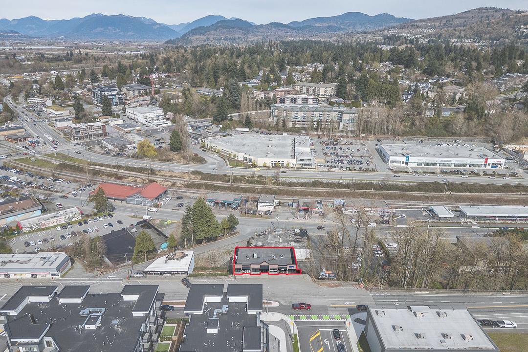 33827 South Fraser Way, Abbotsford, BC