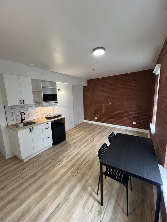 345 Rue de la Couronne, Québec, QC