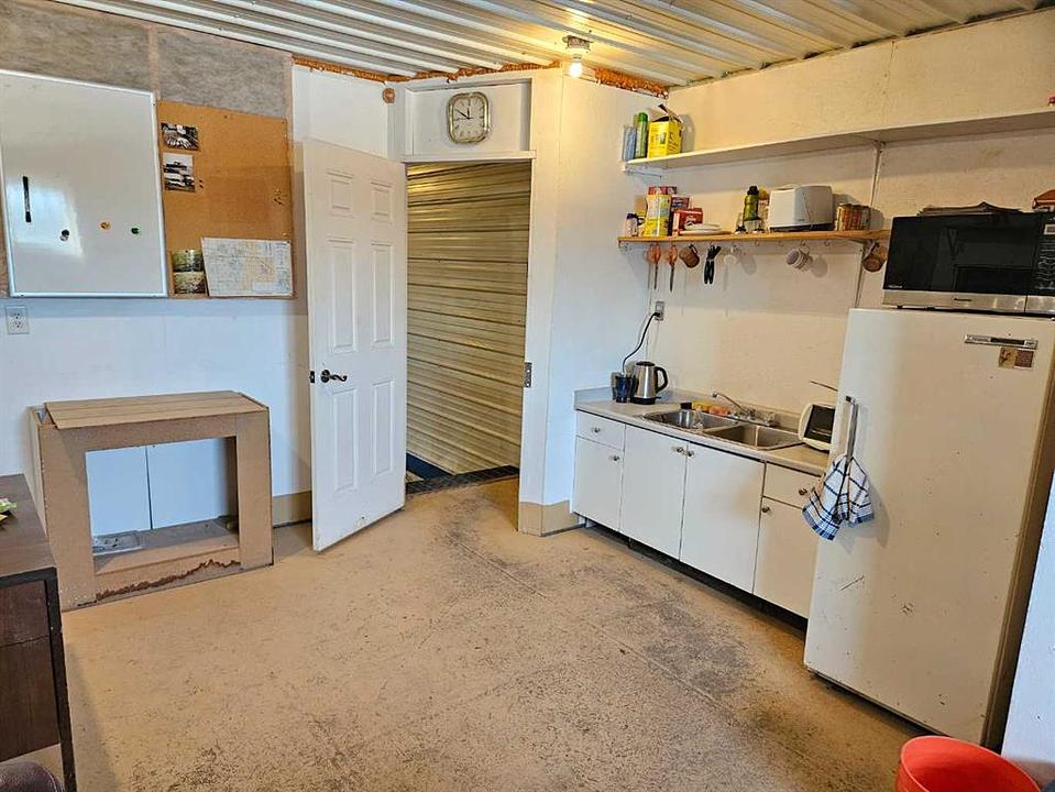 5116 51 Avenue, Meeting Creek, AB