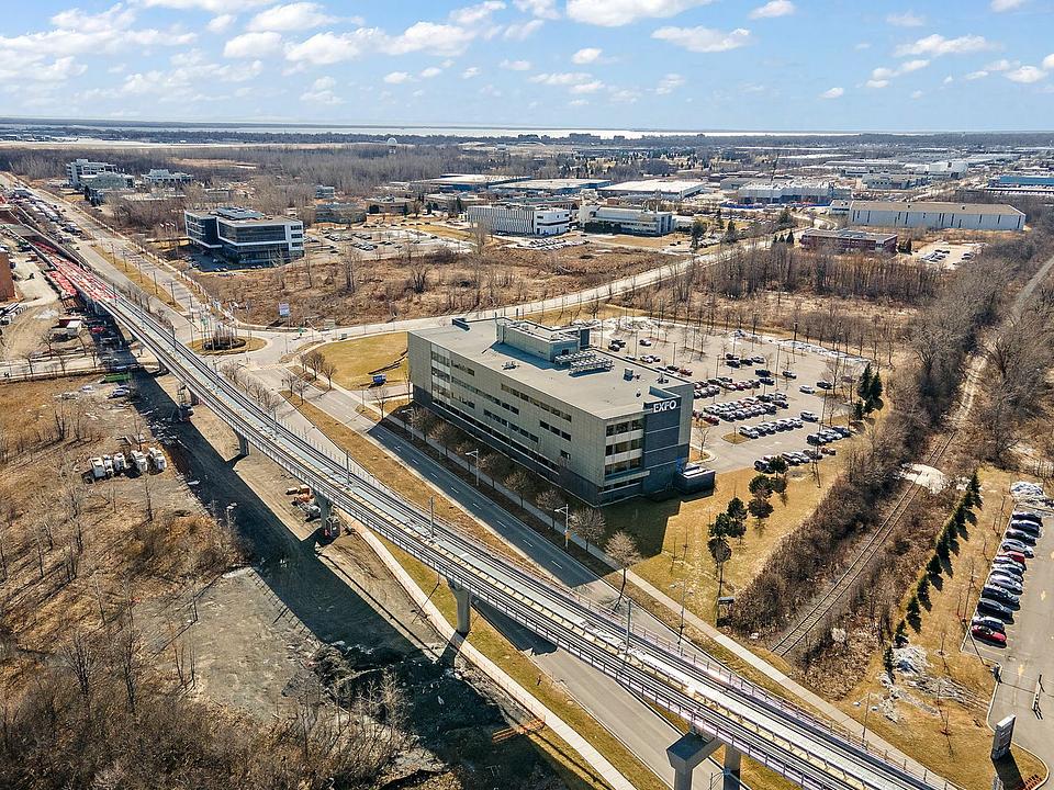 2500 Boulevard Alfred Nobel, Montréal, QC