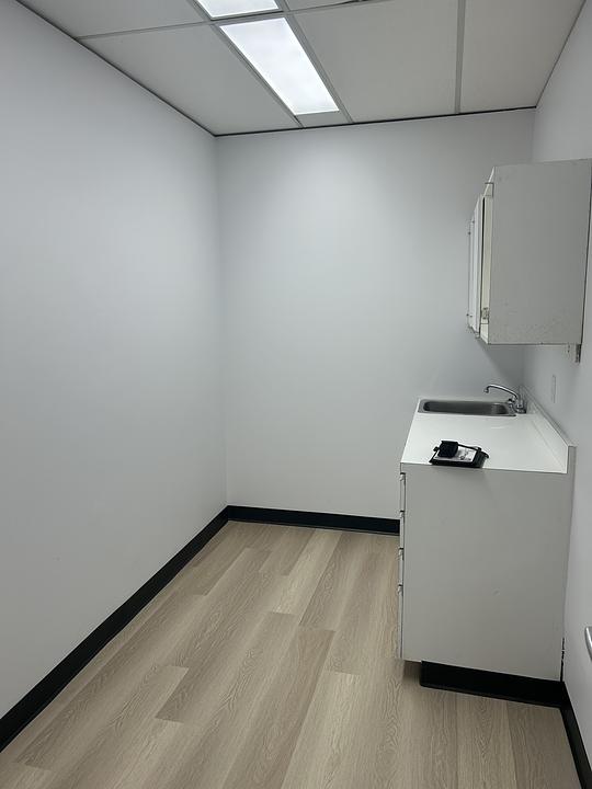 403 - 5881-5889 Cote des Neiges, Montreal, QC