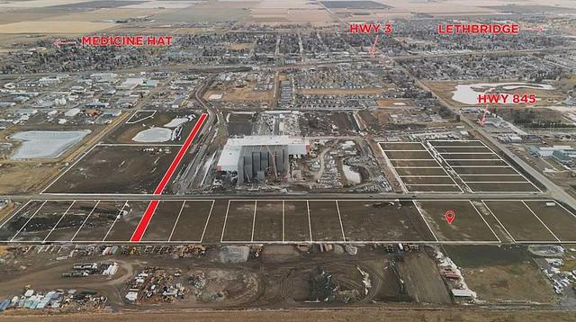 1802 12 Avenue, Lethbridge County, AB