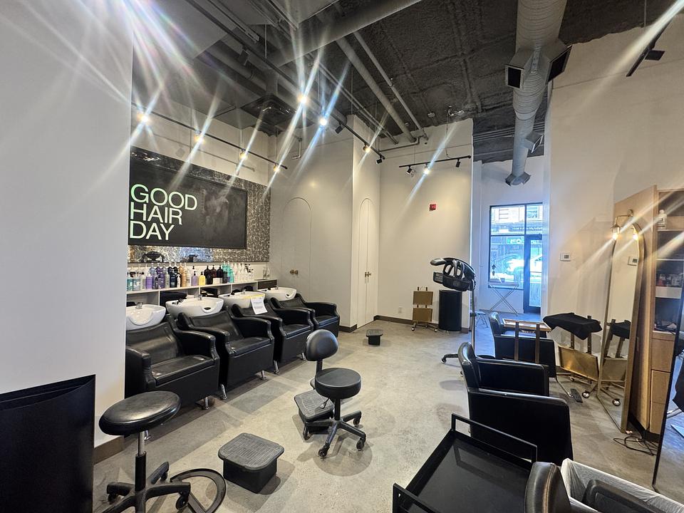 1345 9 Avenue Southeast, Calgary, AB