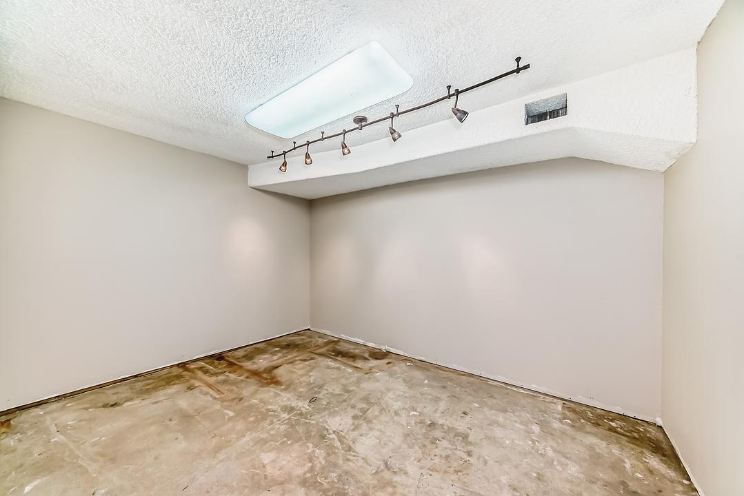 10969 101 Street Northwest, Edmonton, AB