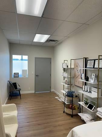 209 - 5668 192nd Street, Surrey, BC
