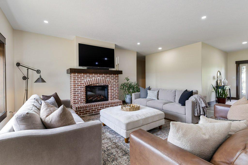 26517 Township Road 584, Pickardville, AB