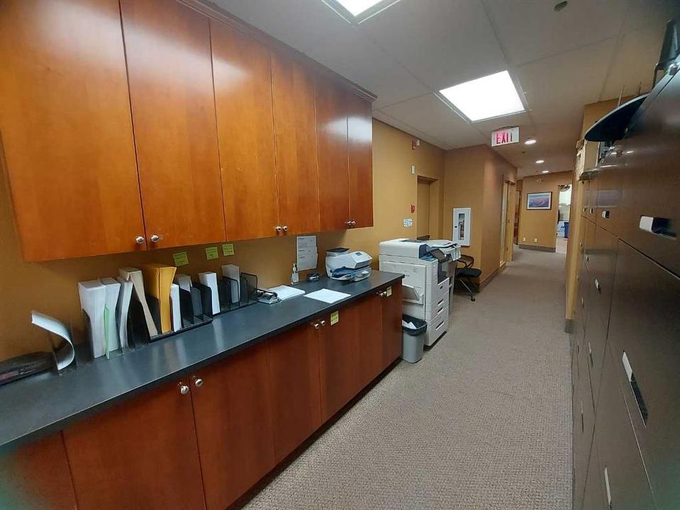 101 - 4320 50 Avenue, Red Deer, AB