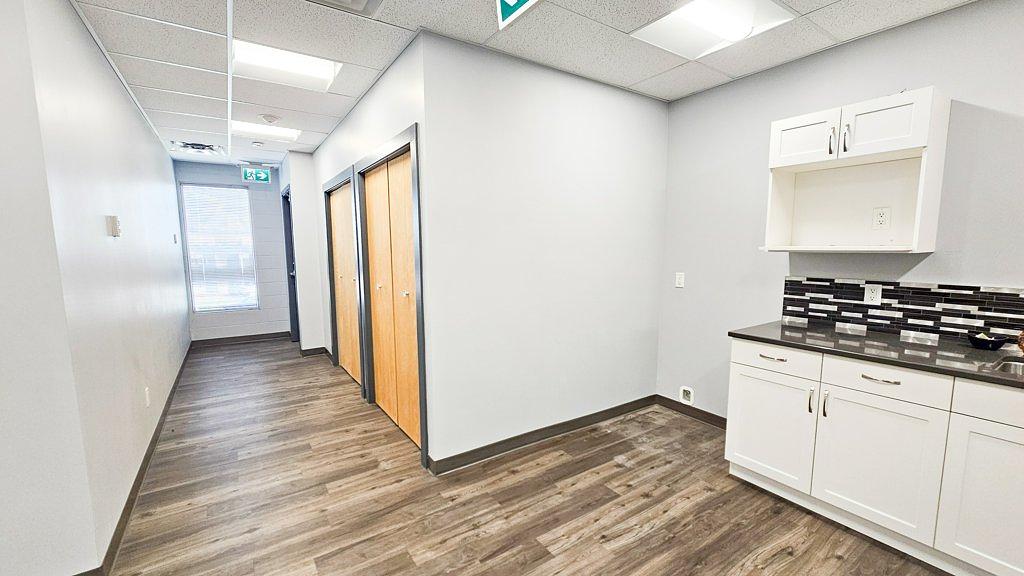 16813 113 Avenue Northwest, Edmonton, AB